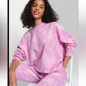 NWT Lavender tie-dye crewneck sweatshirt, Wild Fable brand, size Medium